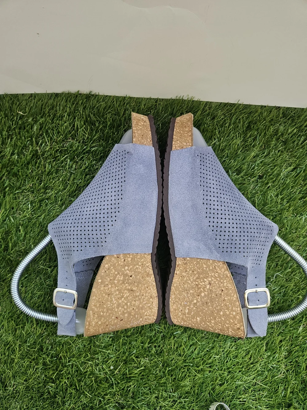 NWOB Marina Luna Italy Sandals 9.5 (40) Genuine Gray Suede Cork Wedge Comfort